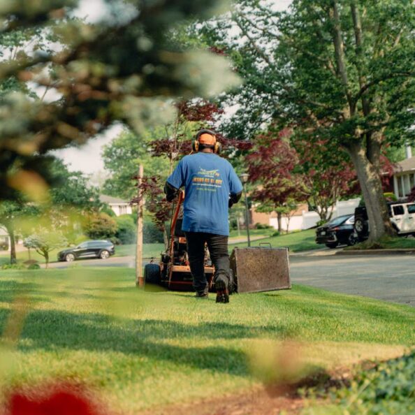 04-Garden-Maintenence